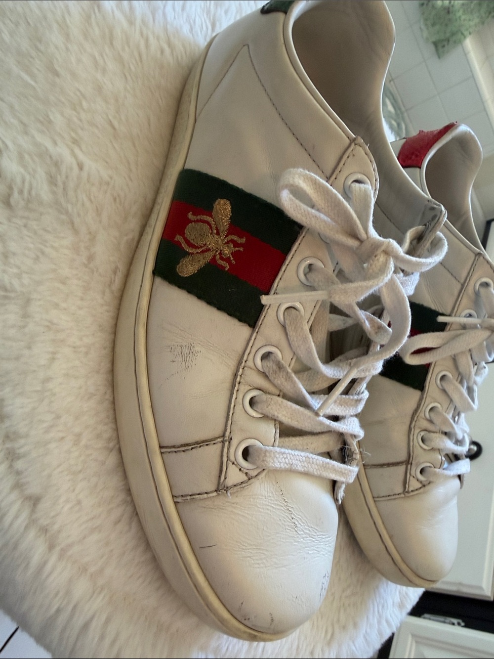 Gucci White Leather Sneakers with Green & Red Stripe and Gold Bee